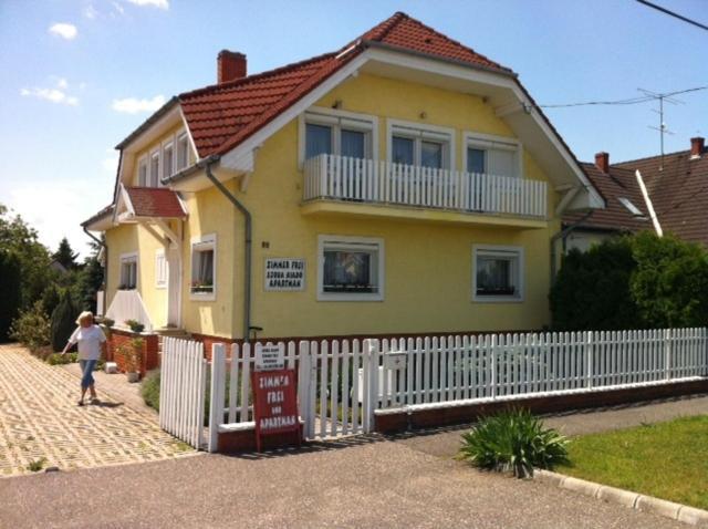 Отель Gyoergyi Haus Бюк Номер фото